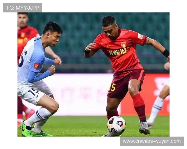 山东泰山两度落后顽强追平客场与浙江队上演激烈对攻战成2比2平局